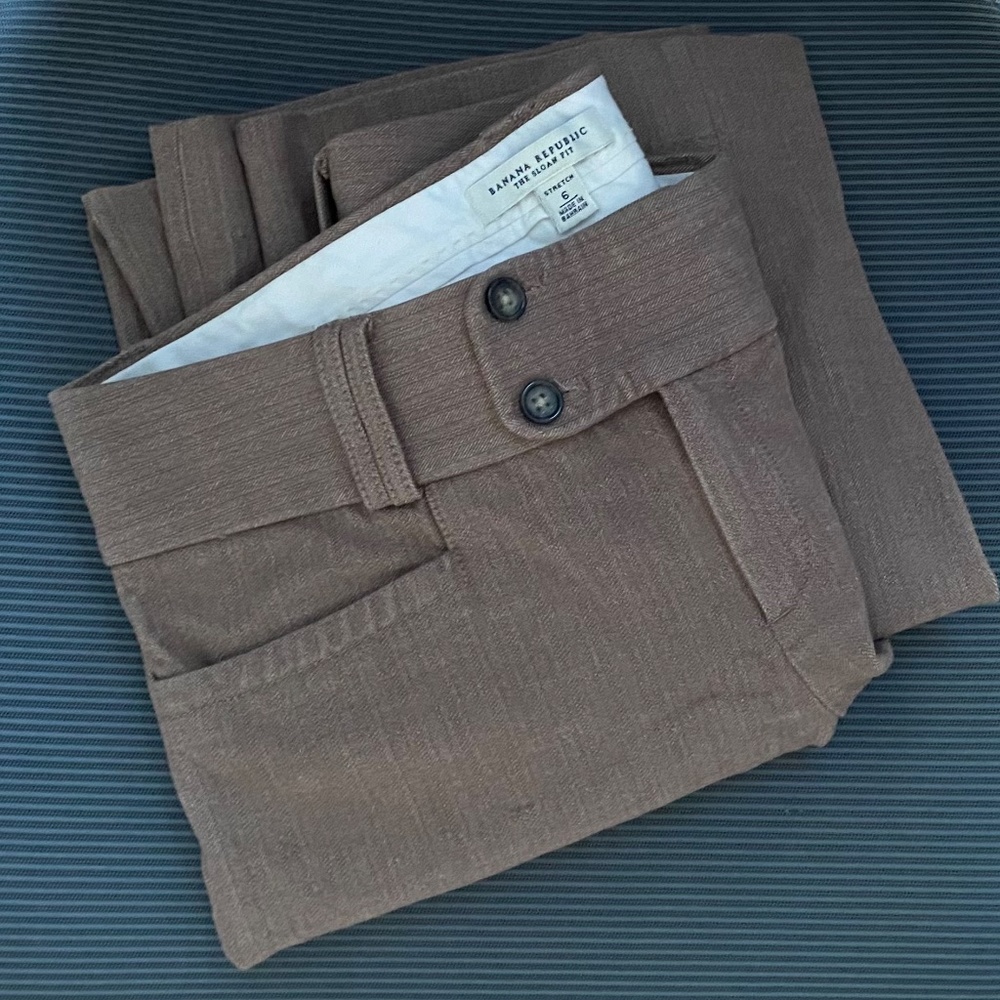Classic dressy pants light brown size 6